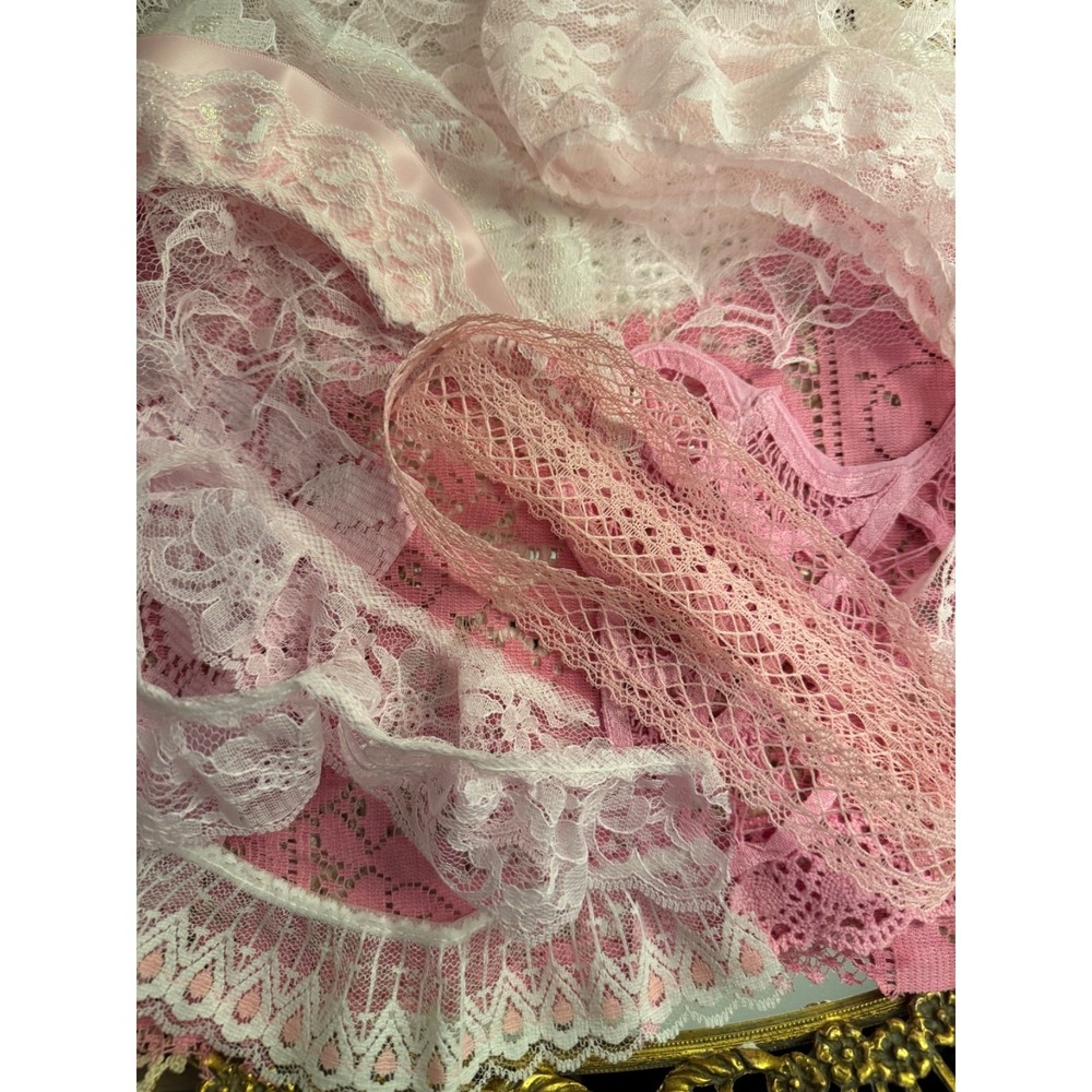 Lace trim Pink & White 20+ yards lot vintage DIY slow Stitch Junk Journal s27 - Picture 5 of 8